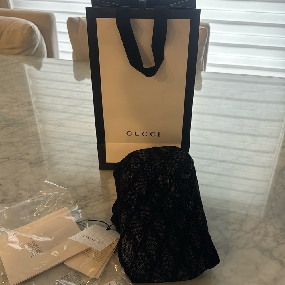 COPY - Gucci logo tights